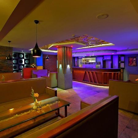 Sreevalsam Residency Kulanada Hotel Tamarakulam Luaran gambar